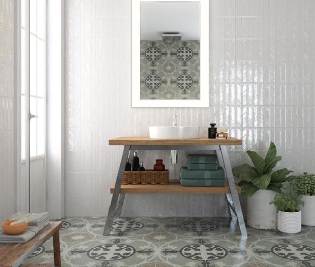 De estilo clásico o urbano, los azulejos te ayudarán a definir tu baño - Imagen 1