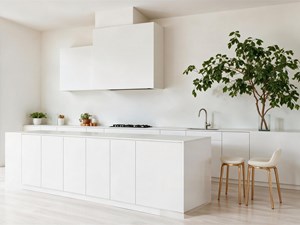 Mitos y verdades sobre las cocinas blancas: ¿se ensucian mucho?